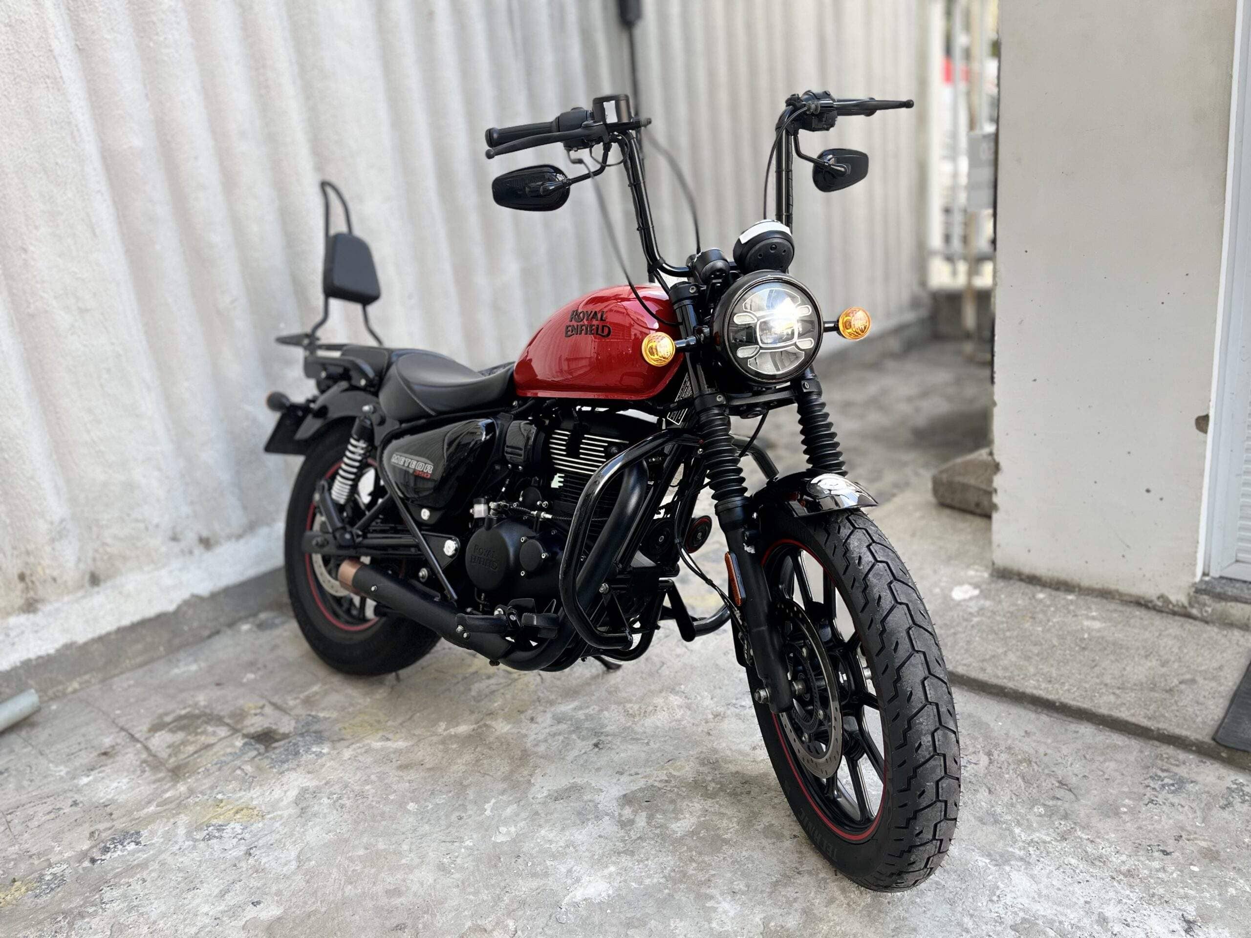 METEOR 350 ROUAL ENFIELD