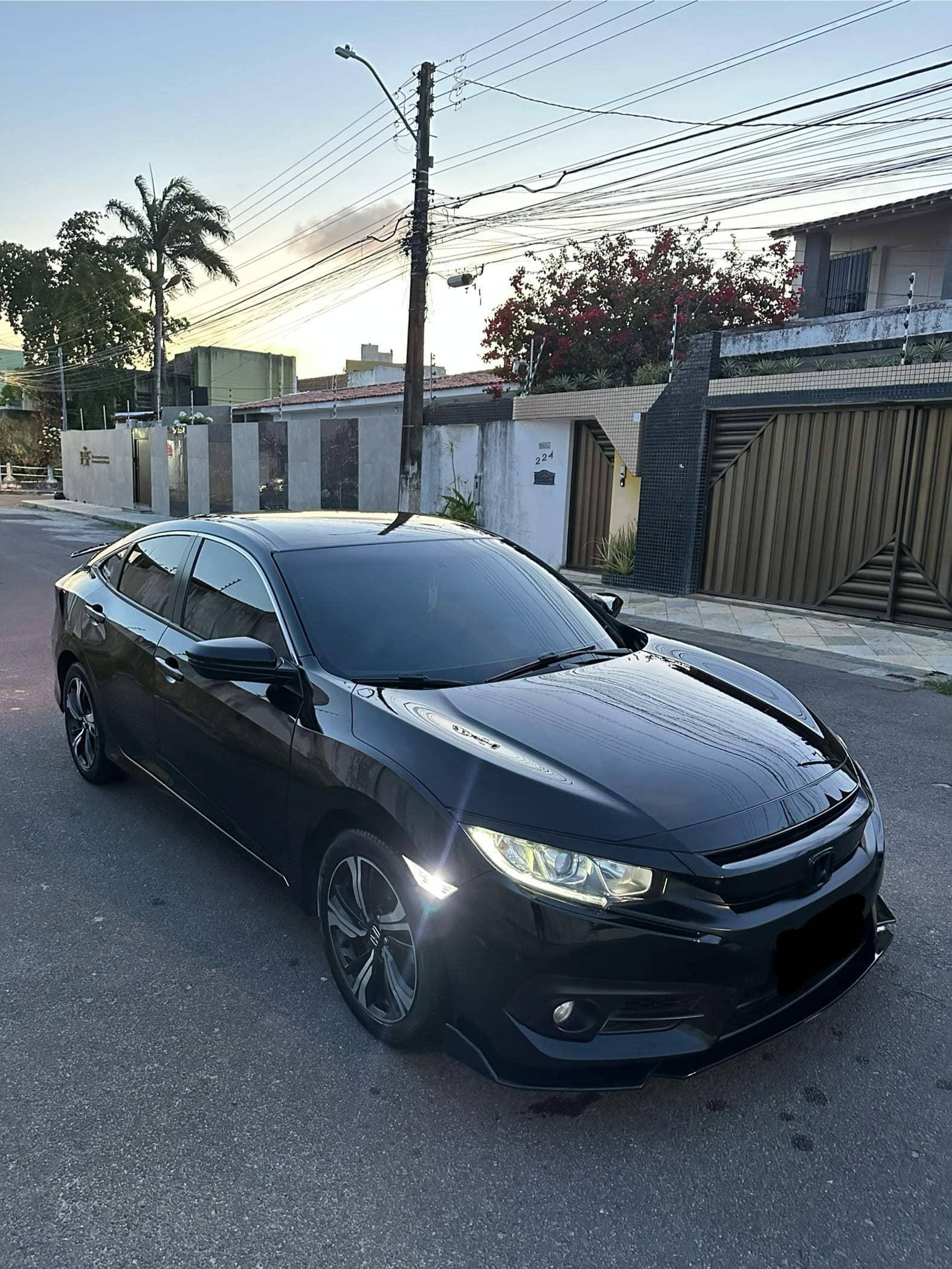 HONDA CIVIC 2018
