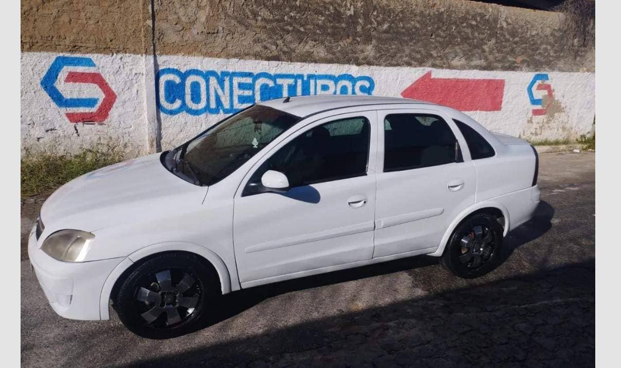 Corsa sedan