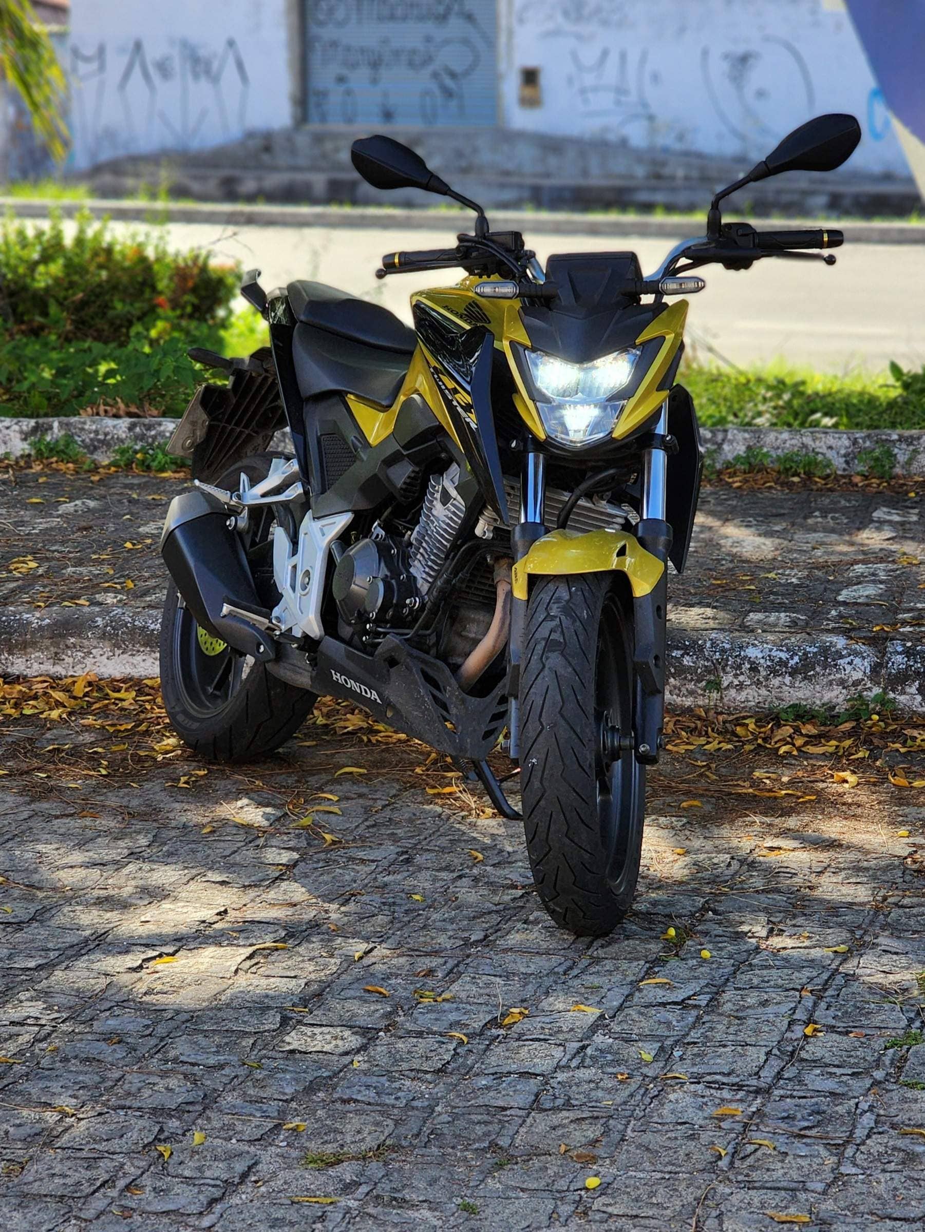CB 300F TWISTER ABS