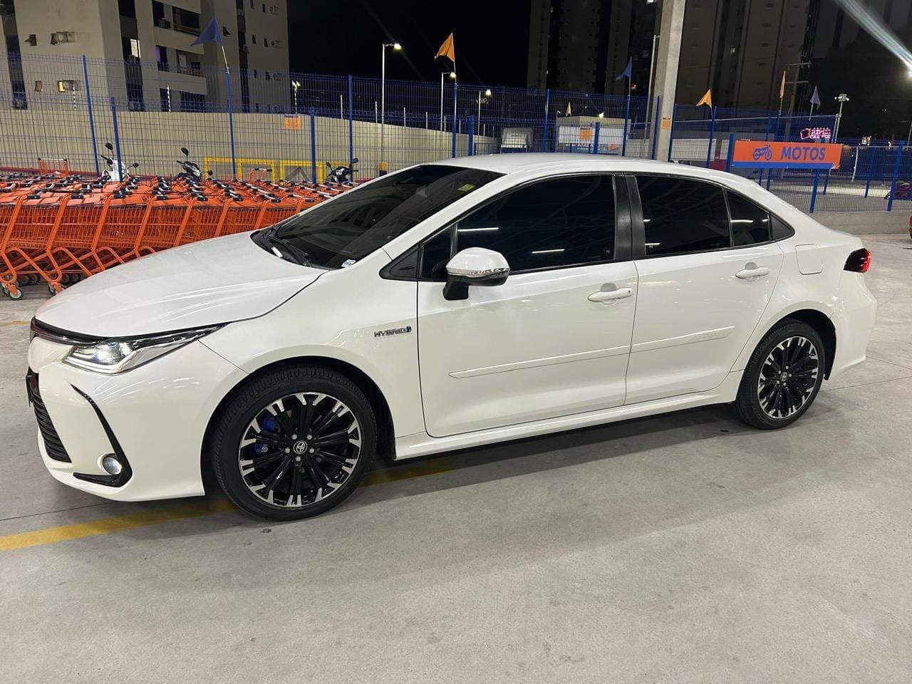 Corolla Altis Hybrid