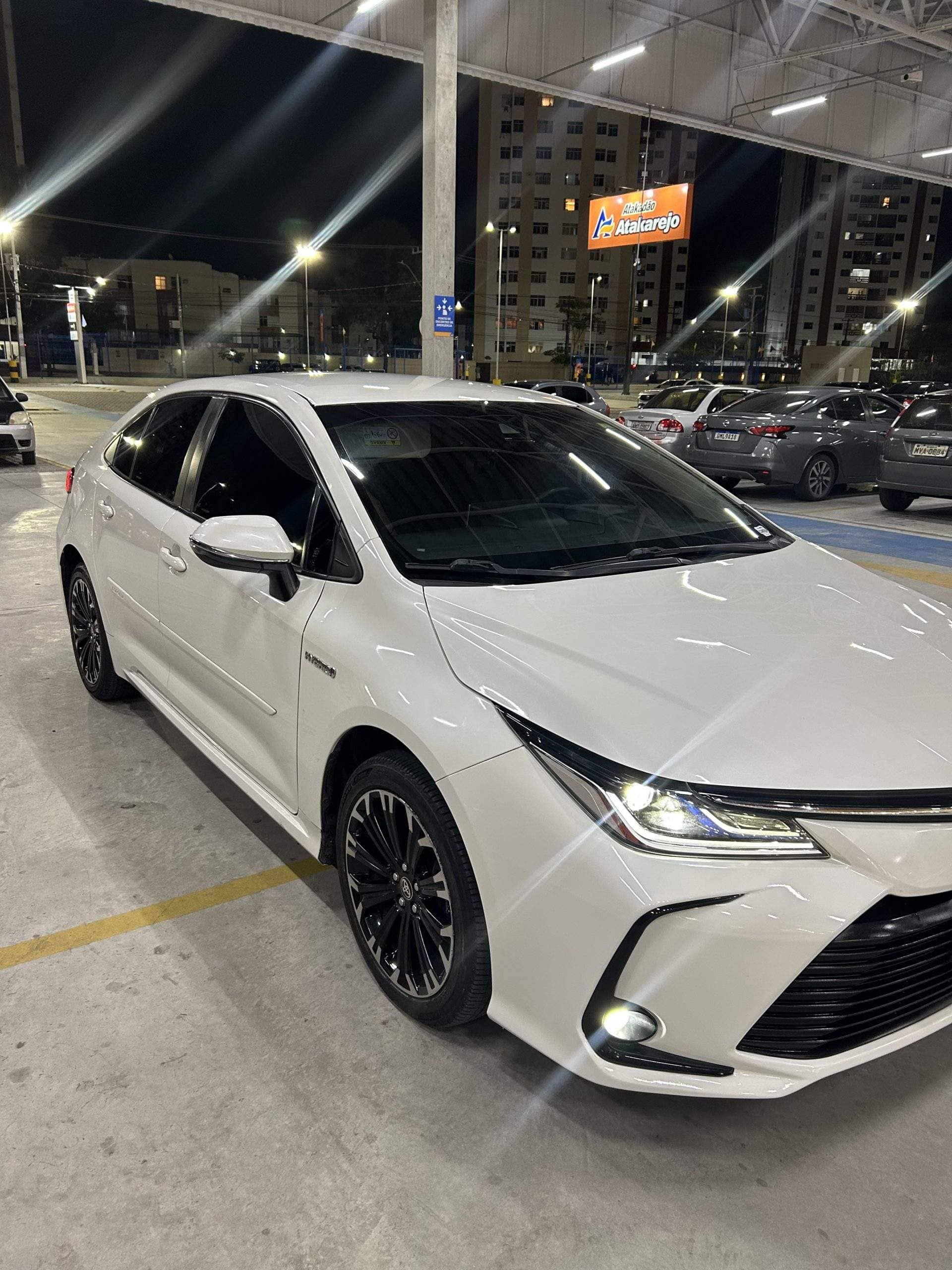 Corolla Altis hybrid 2020
