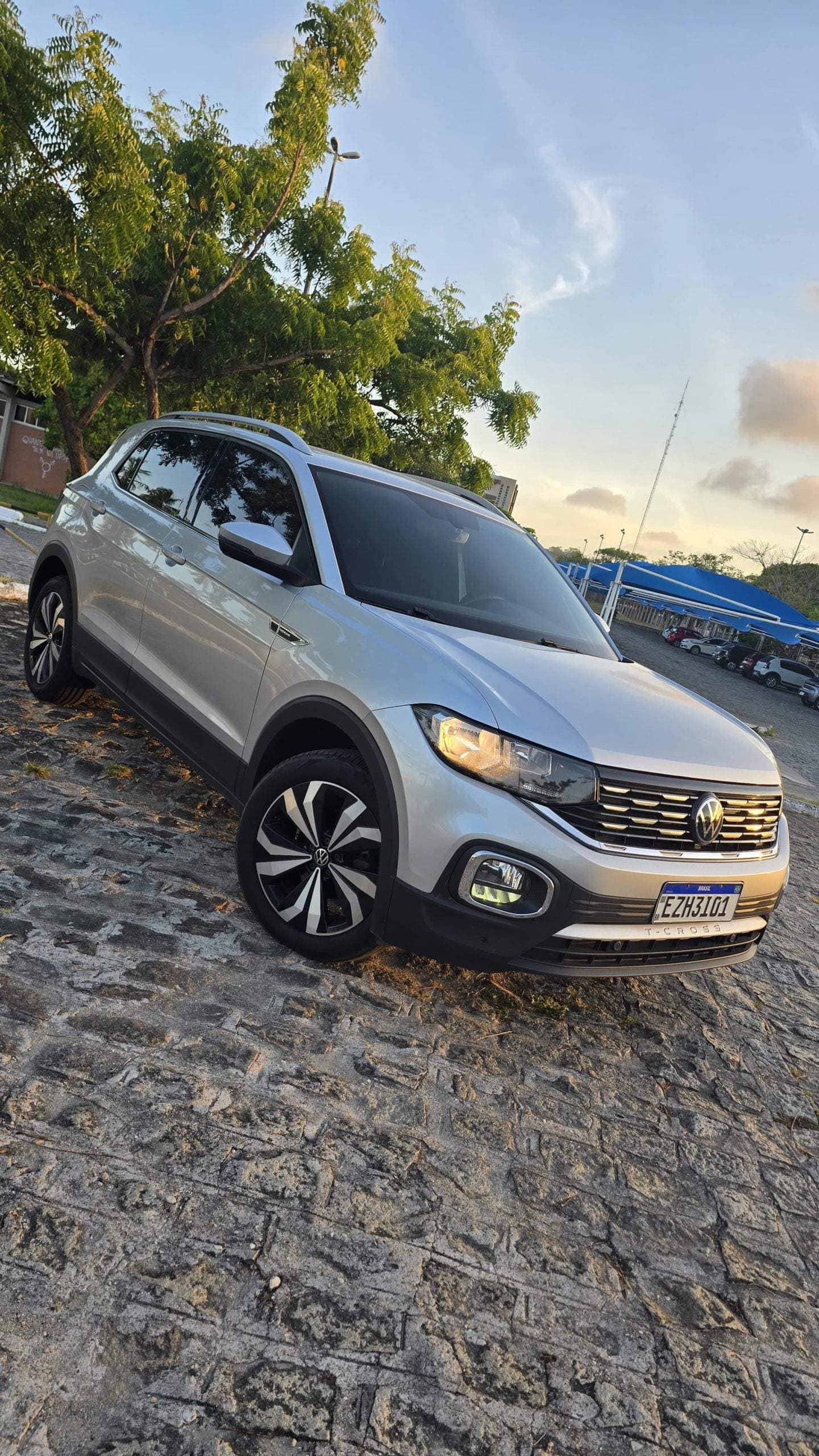 Tcross Highline 2023 1.4t 250tsi