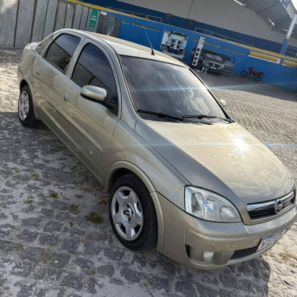 Corsa Sedan 1.4 Premium